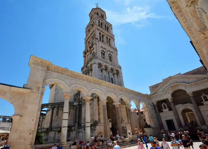 Apartment Dijana 1 Split