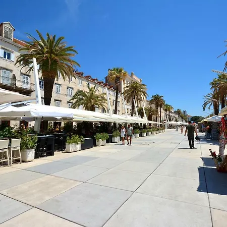 Dijana 1 * Split